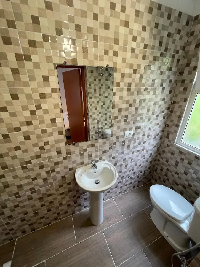 Aparthotel Kamu'S Villa With Terrace Tirana